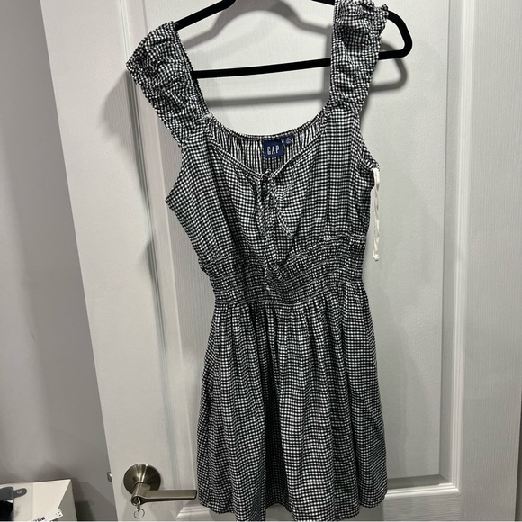 GAP Black and White Gingham Dress Waist Fit Medium TALL - Picture 1 of 4